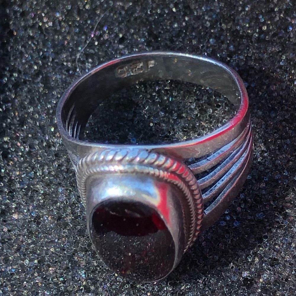 Genuine 925 silver w/dark red tourmaline. Calming, stress relieving properties. - Picture 2 of 4